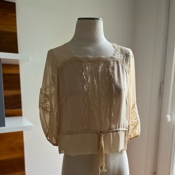 Nanette Lepore silk and lace blouse, size 2 - Picture 2 of 15